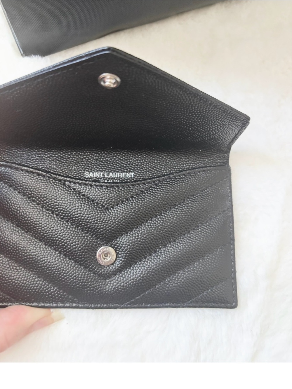 YSL CASSANDRE MATELASSÉ FRAGMENTS FLAP CARD CASE IN GRAIN DE POUDRE LEATHER - Picture 10 of 16